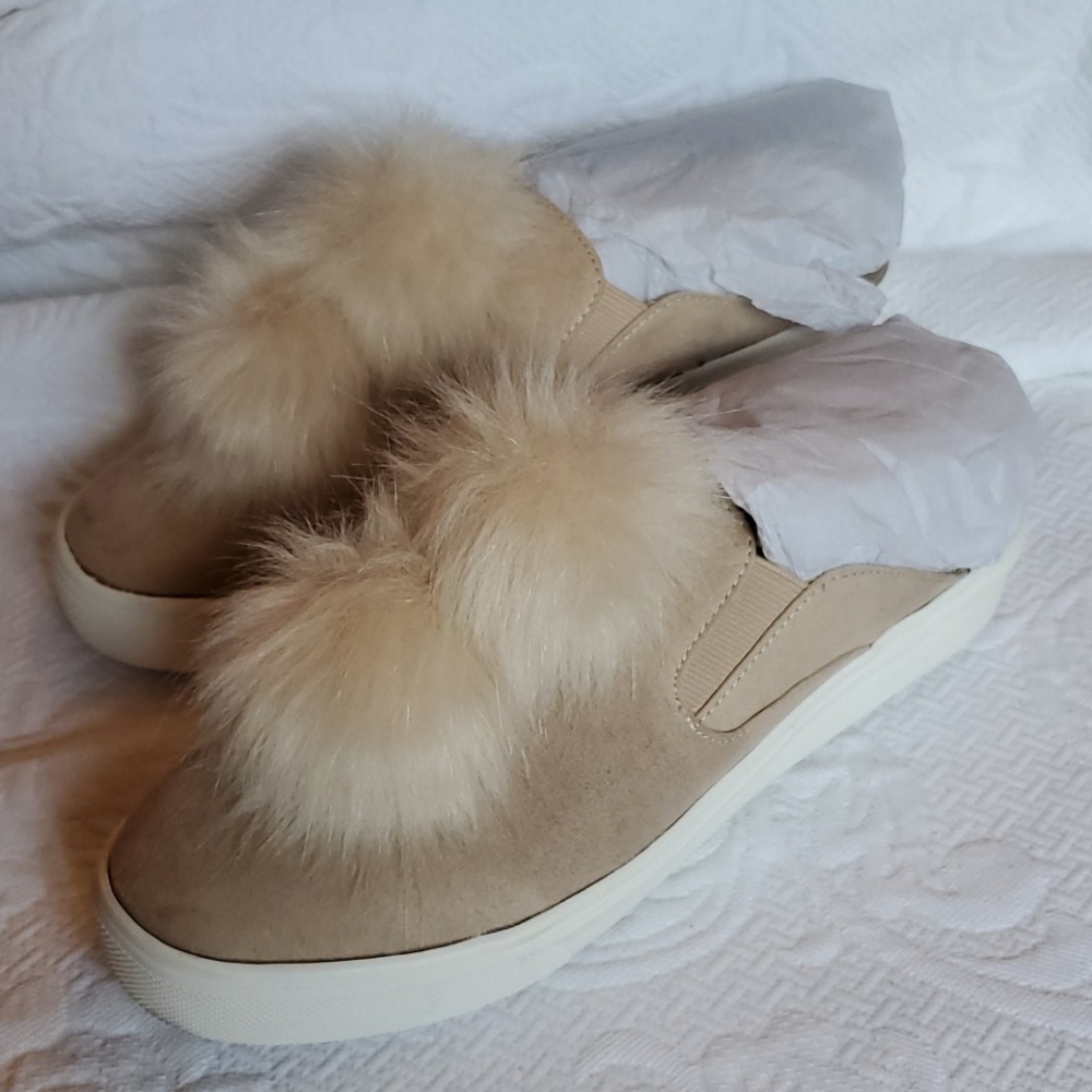 Steve Madden Laguna Nude w/ faux fur detail
